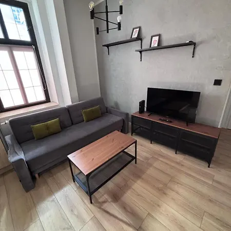 Zabrska Xi Cozy Катовице